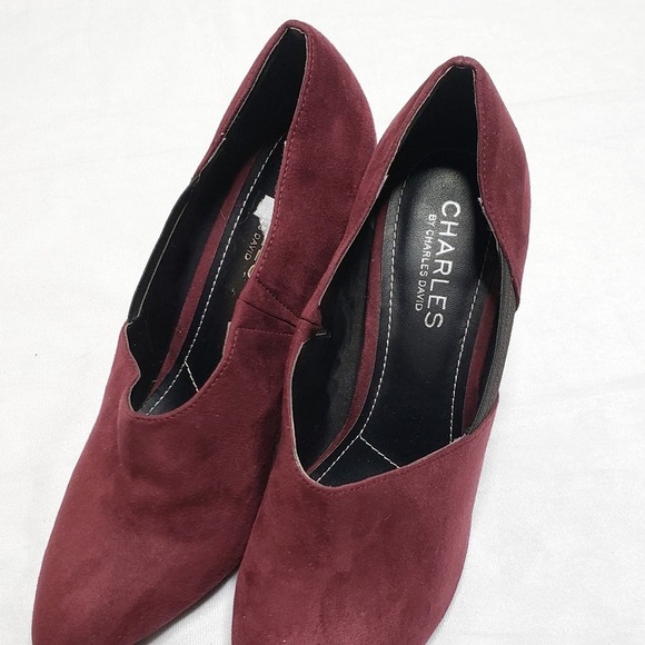 Charles by Charles David Burgundy Pointed Toe Ankle Bootie Wedges Size 8.5 - Picture 5 of 8